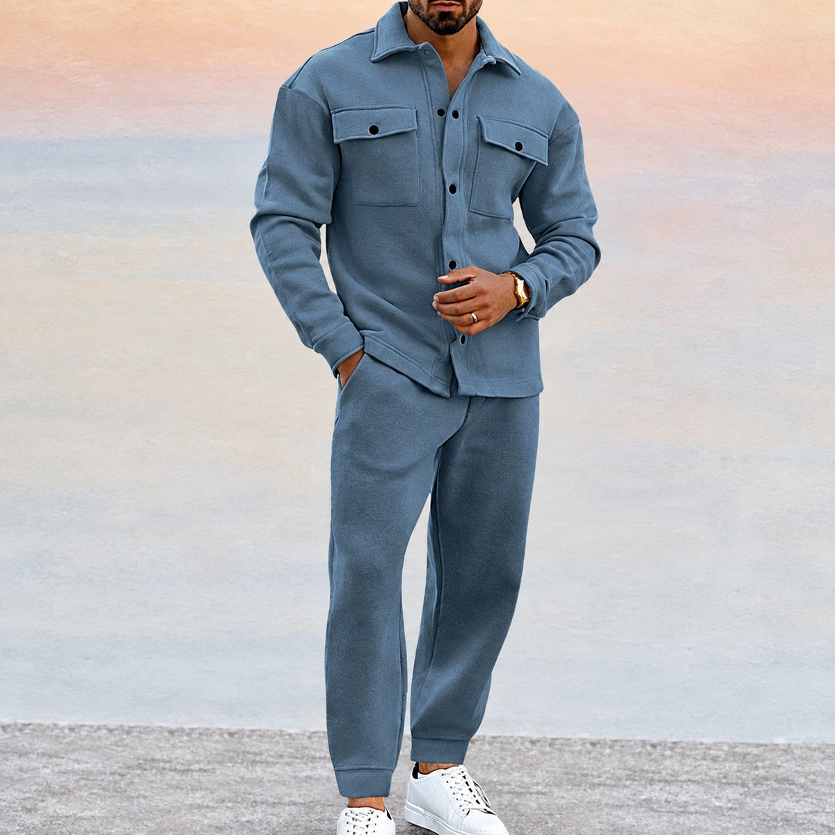 Conjunto esportivo masculino com jaqueta de botões e calças jogger