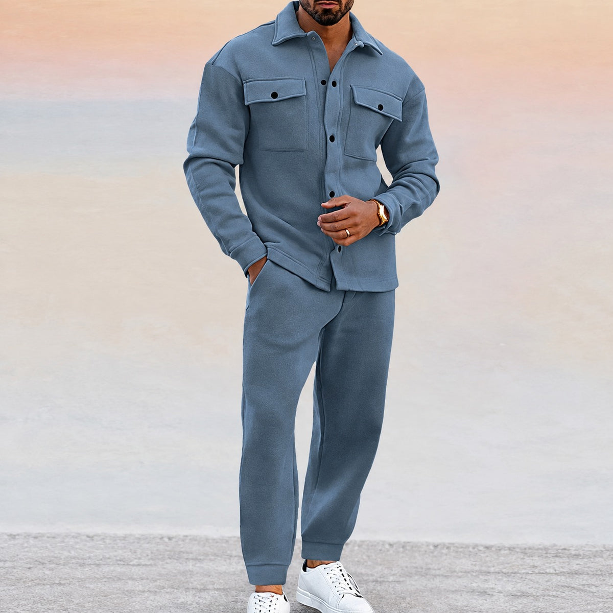 Conjunto masculino com jaqueta casual com botões e calça jogger com elástico na cintura