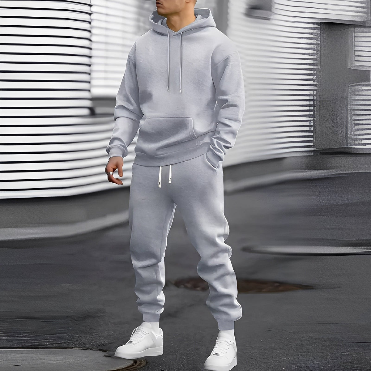 Conjunto masculino moletom e jogger com capuz, bolso canguru e caimento relaxado