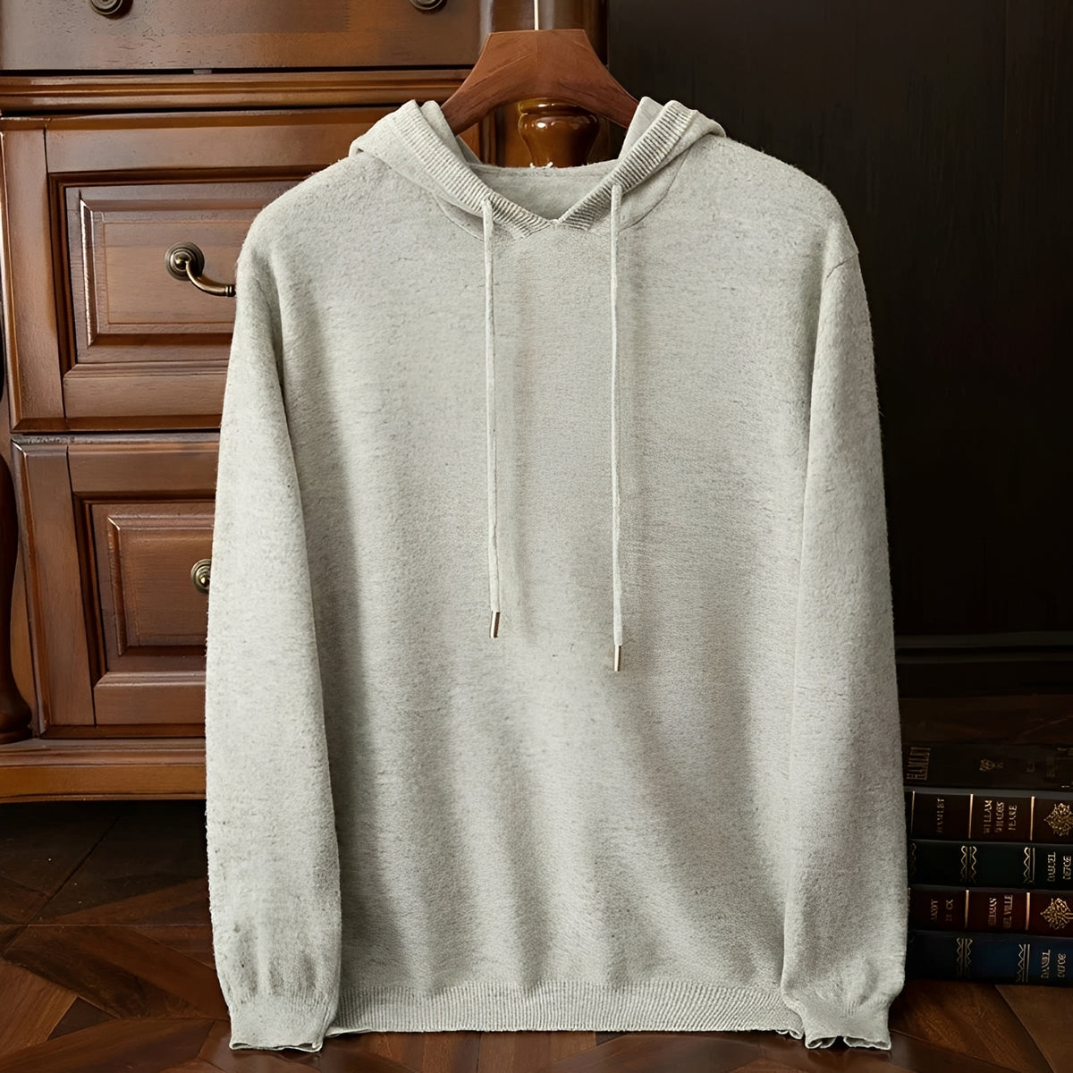 Hoodie Masculino com Decote em V e Cordão Ajustável - Pulôver de Manga Comprida