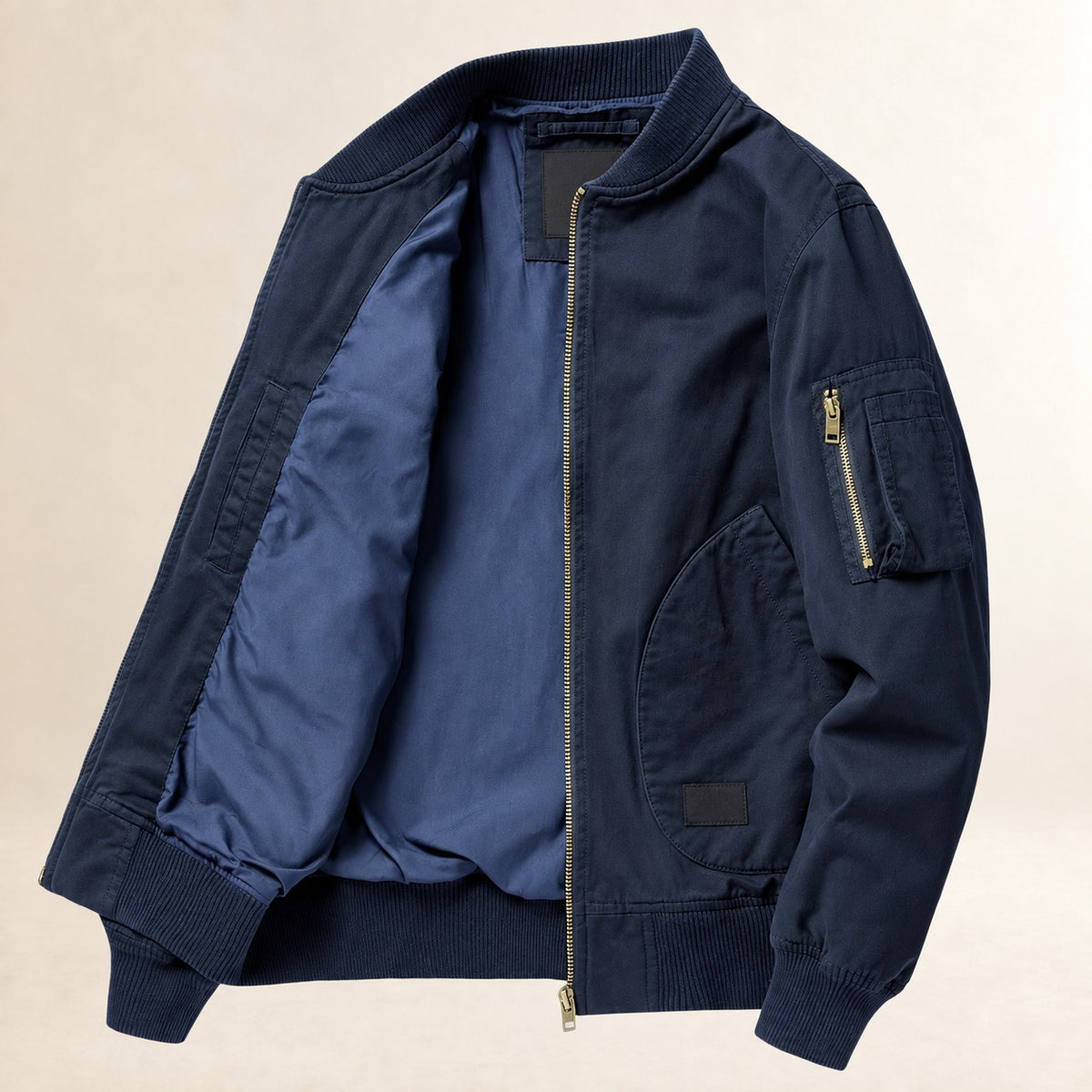 Jaqueta bomber masculina com bolso utilitário e punhos canelados