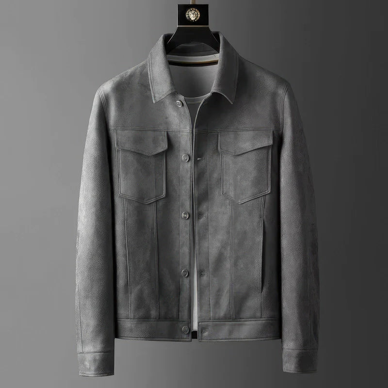 Jaqueta casual masculina com fechamento de botões e bolsos no peito