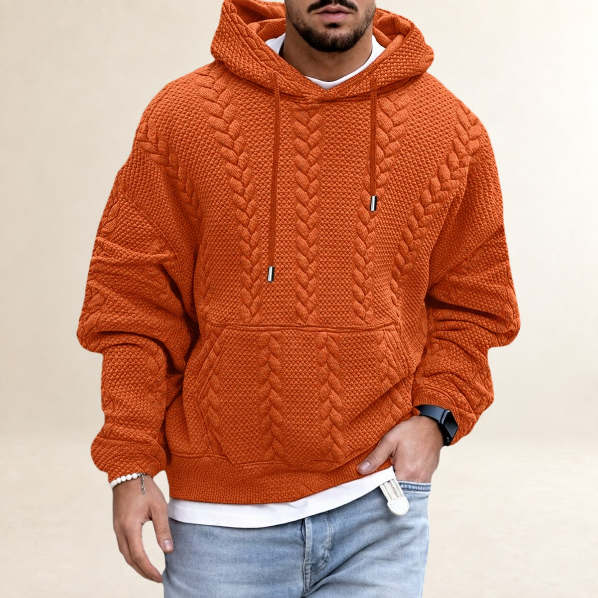 Moletom masculino com capuz texturizado, bolso canguru e corte folgado