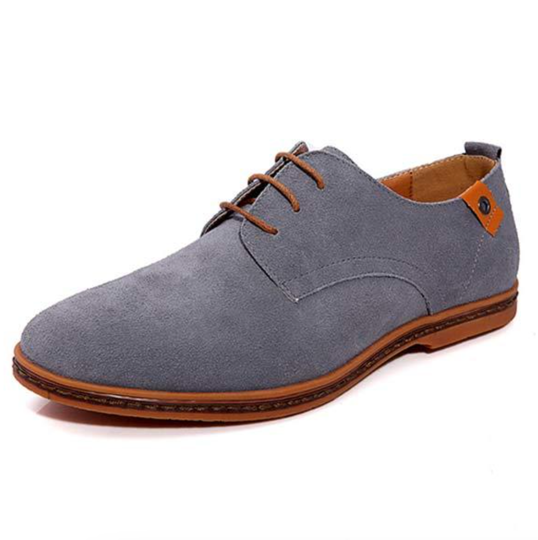 Sapatos casuais de amarrar masculinos com design clássico e estilo versátil