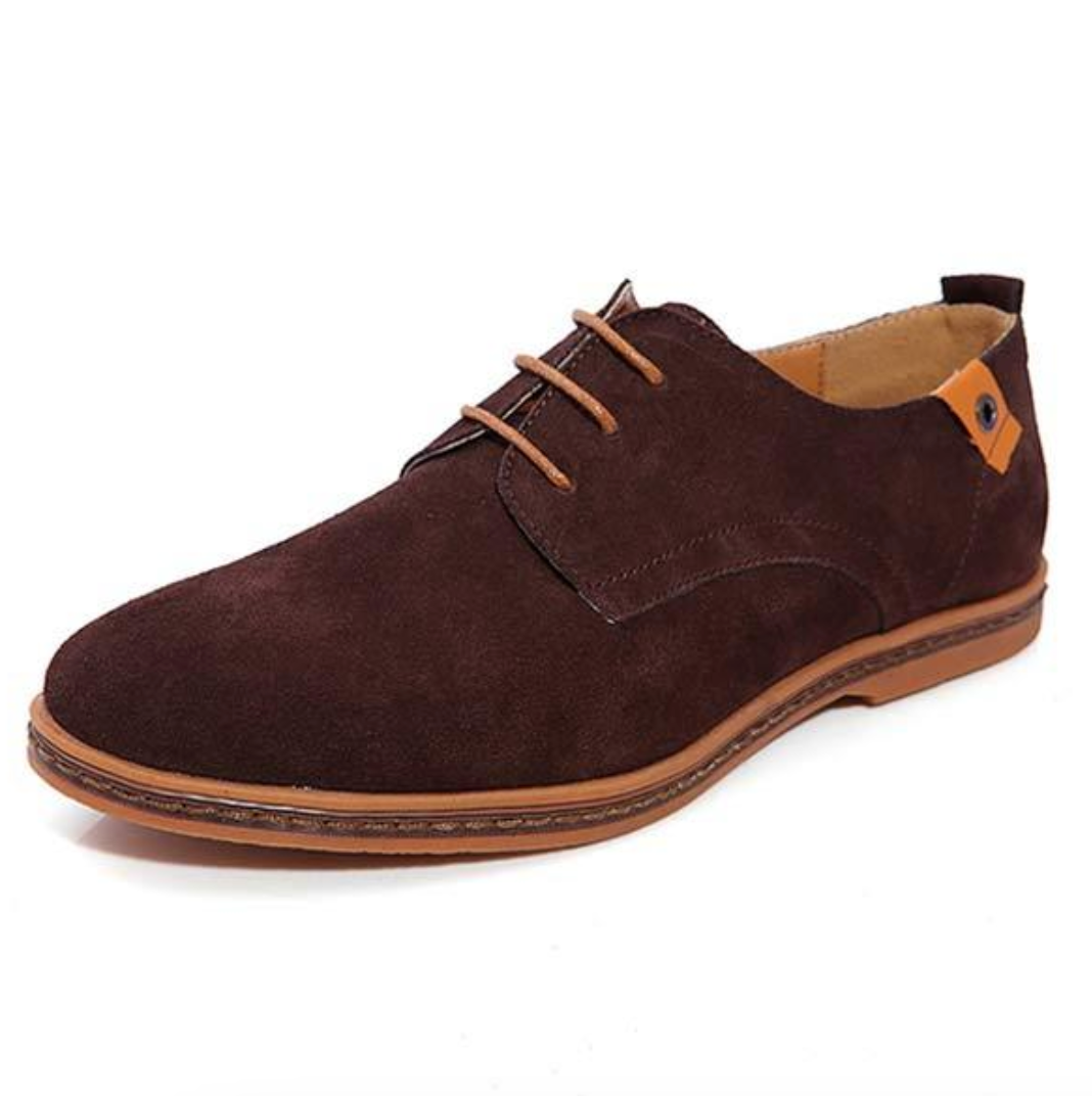 Sapatos casuais de amarrar masculinos com design clássico e estilo versátil