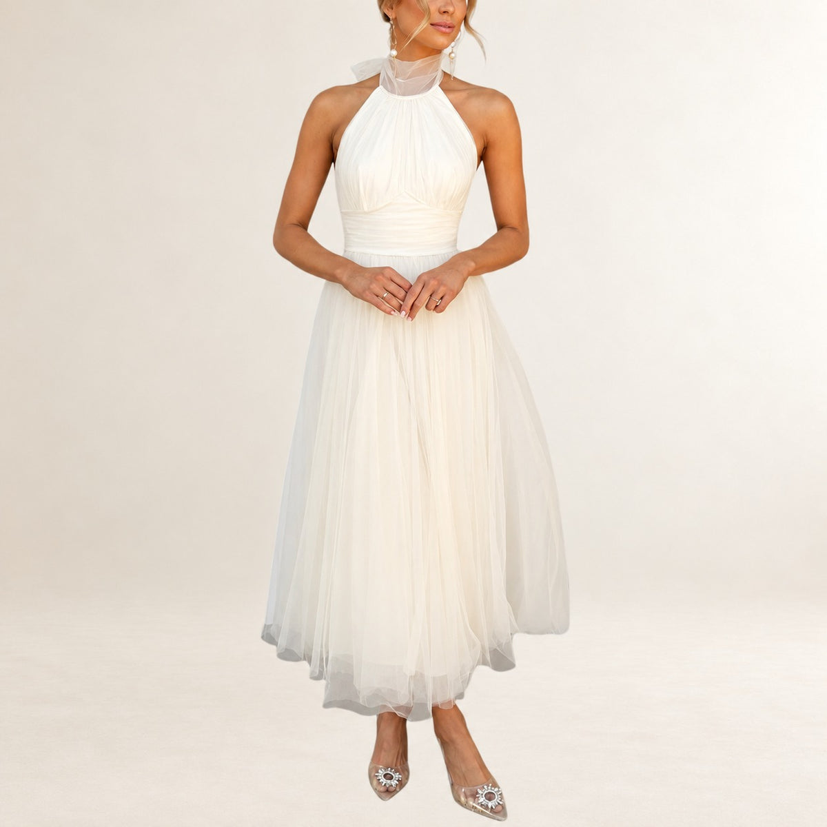 Vestido halter feminino - decote com laço ajustável, corpete franzido, cintura franzida, saia em A até o tornozelo, zíper invisível nas costas