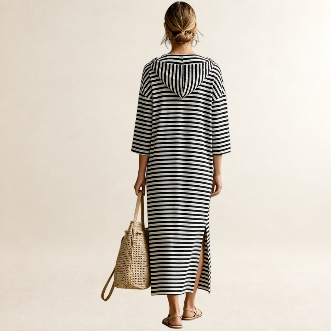 Vestido midi feminino com capuz, estampa listrada, meia-zíper e mangas três quartos