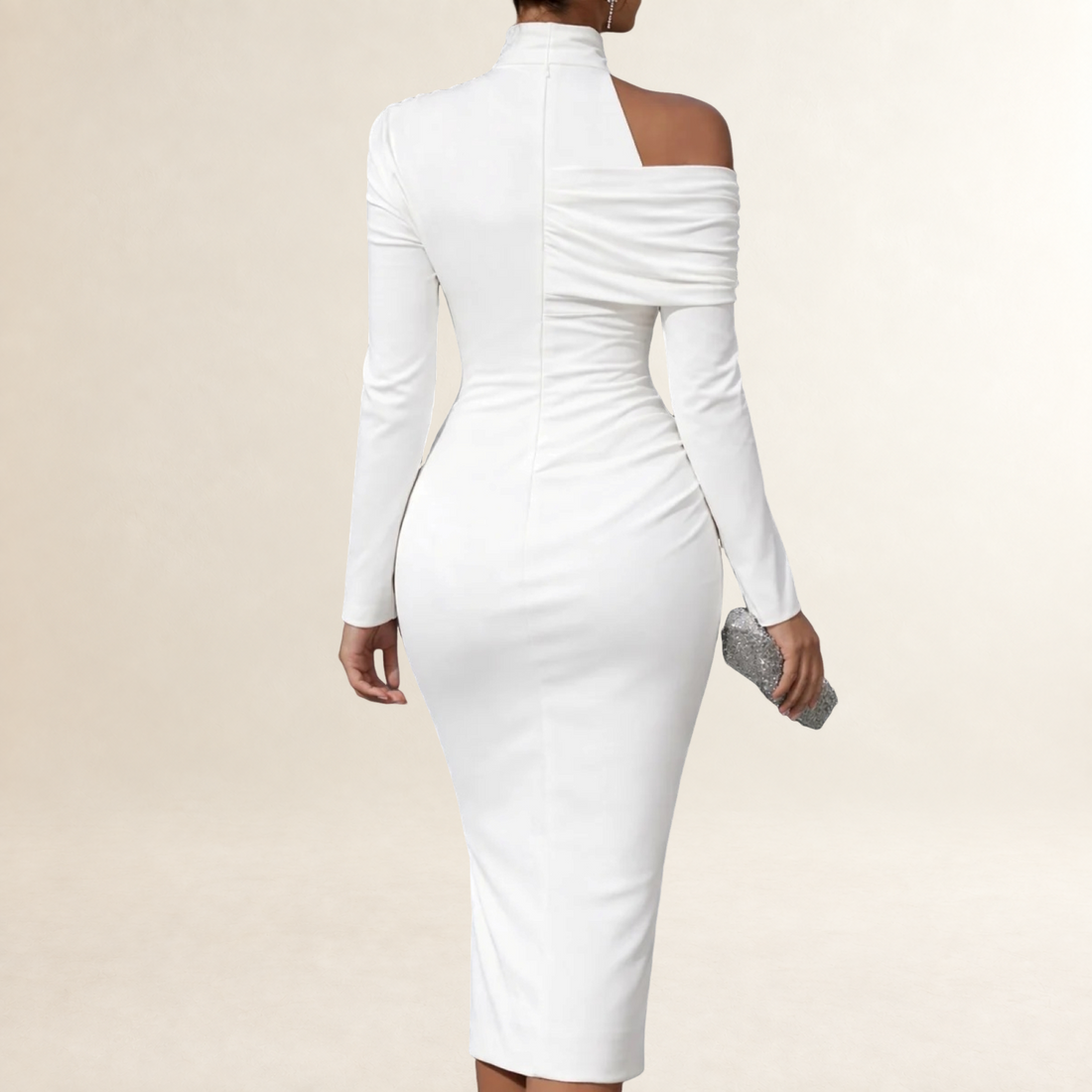Vestido midi feminino com manga longa, ombro único assimétrico, drapeado e corpo justo