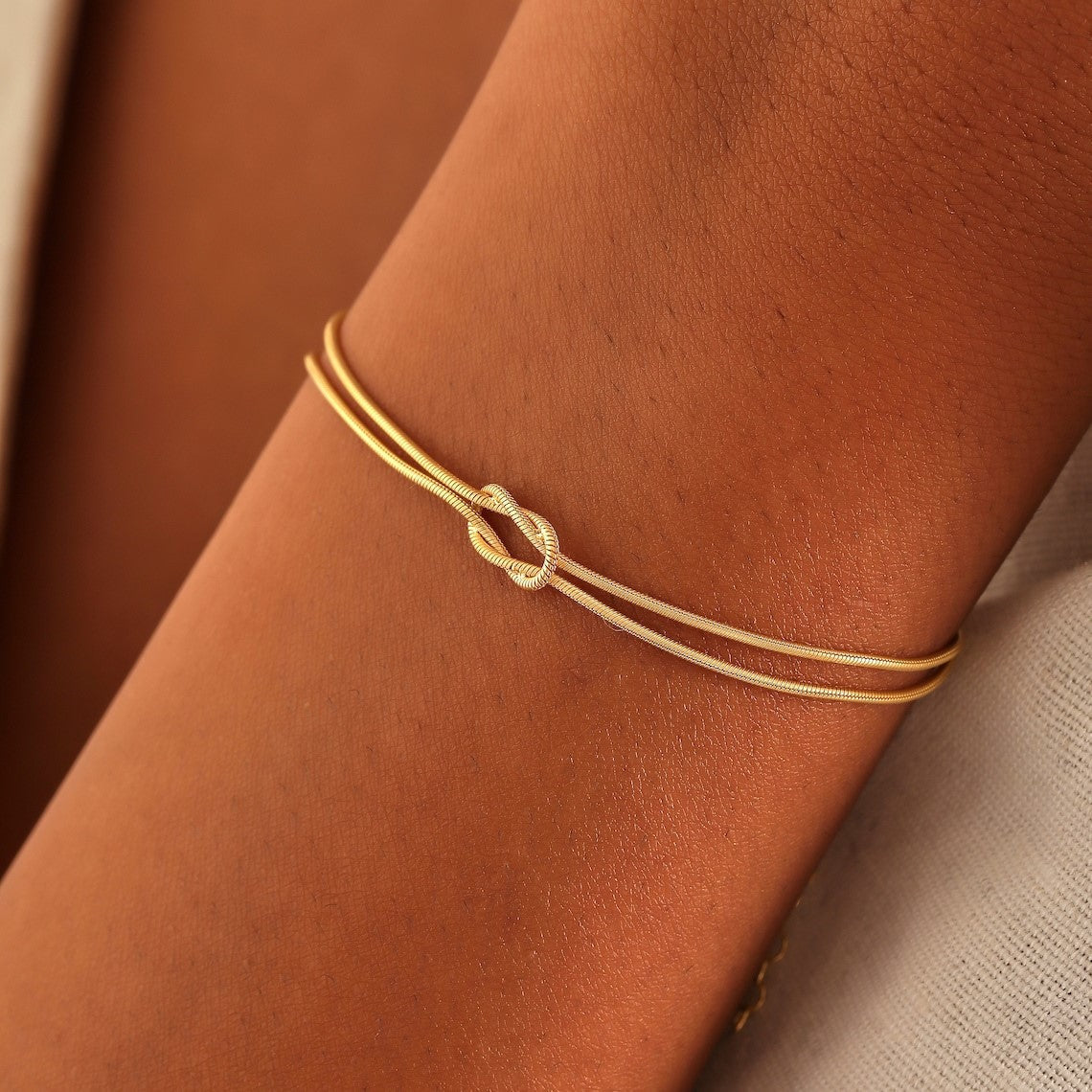 Bracelete de nós - Bracelete de nós em corrente de cobra