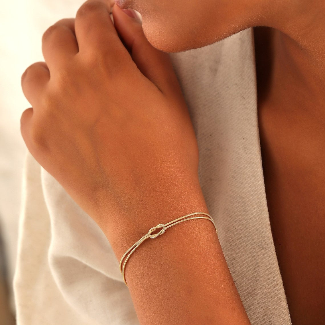Bracelete de nós - Bracelete de nós em corrente de cobra