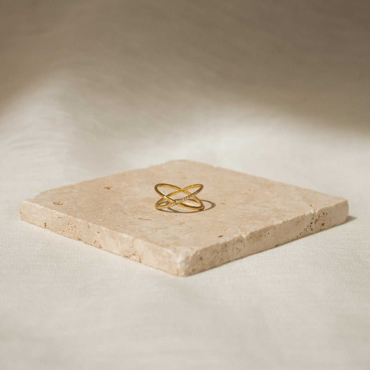 Lena – Bague de luxo Pavé X
