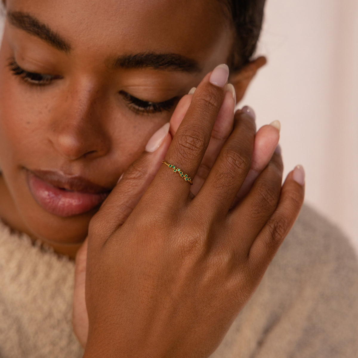 Lila – Bague pequena de cluster