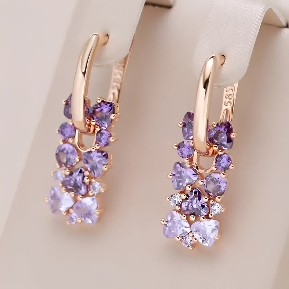Joshi – Brincos elegantes violetas