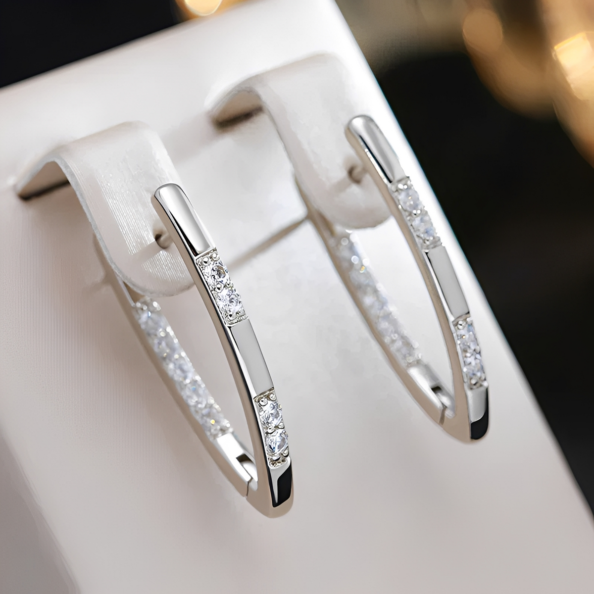 Cleah – Brincos elegantes e brilhantes