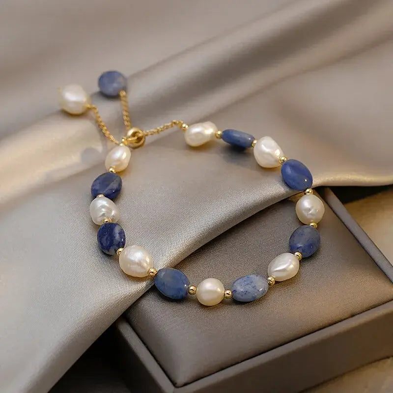 Kira – Bracelete elegante em pérolas do oceano