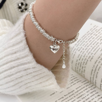 Marie – Bracelete Elegante com Coração