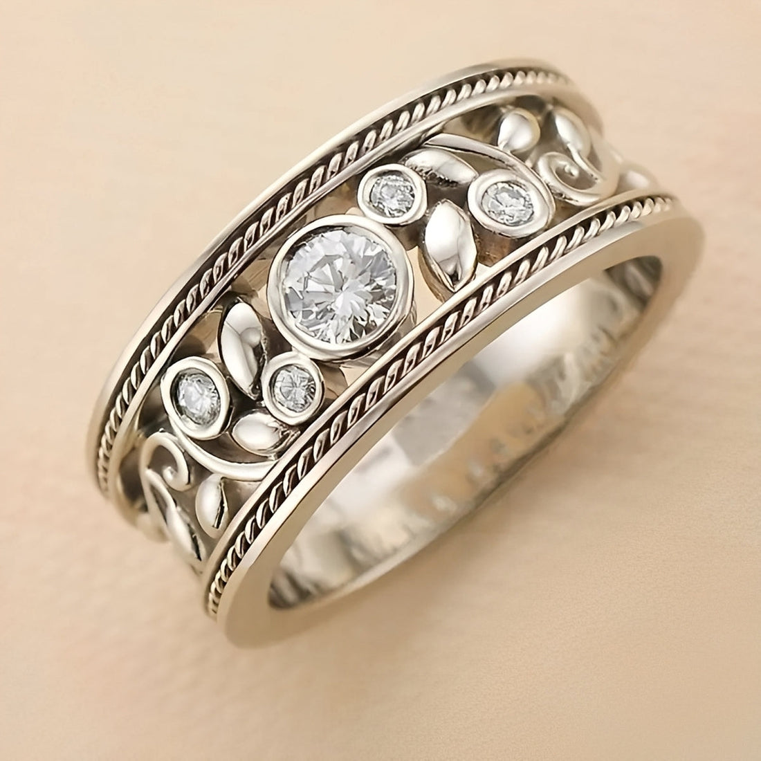 Nina – Anel vintage elegante