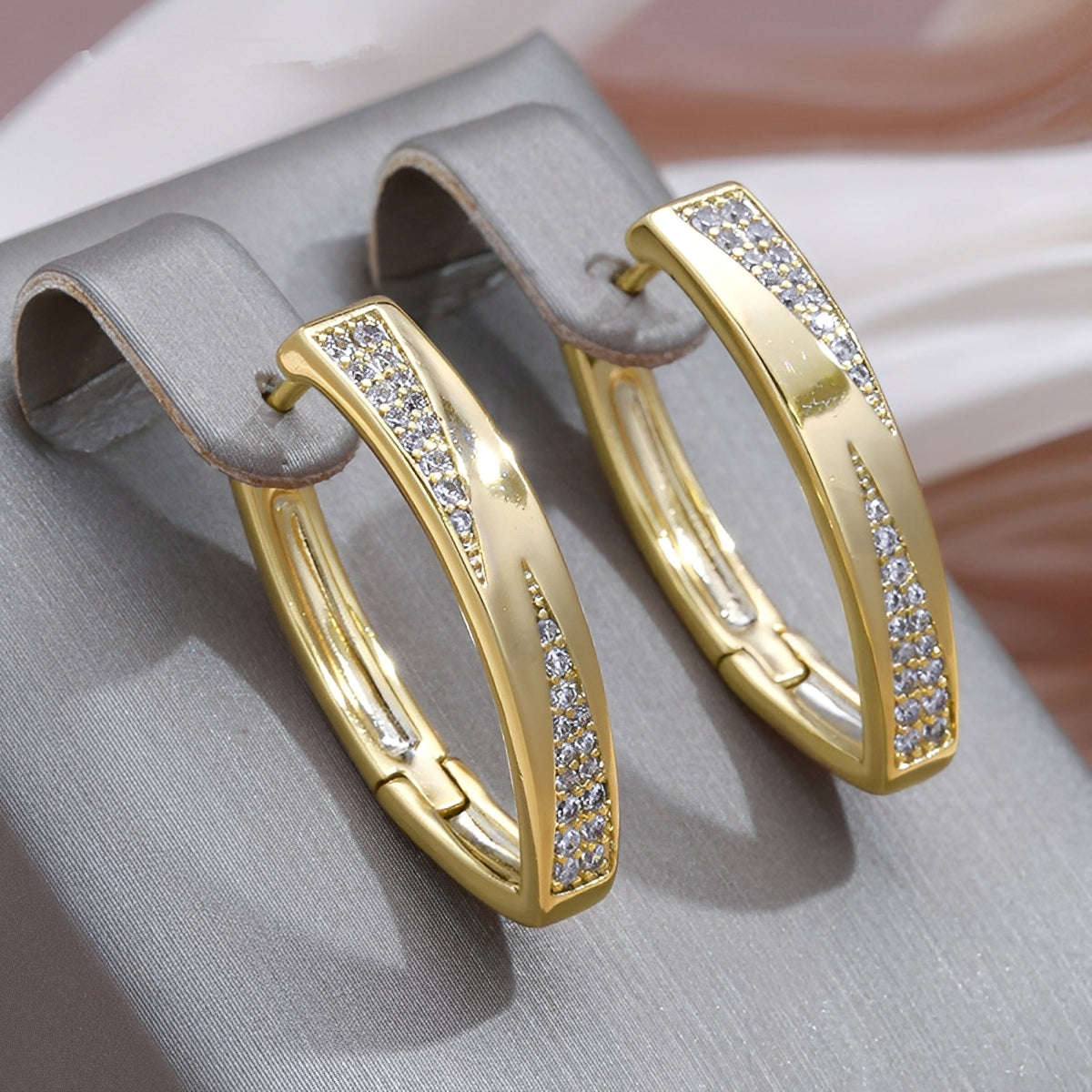 Sophie – Brincos de ouro e pedras preciosas