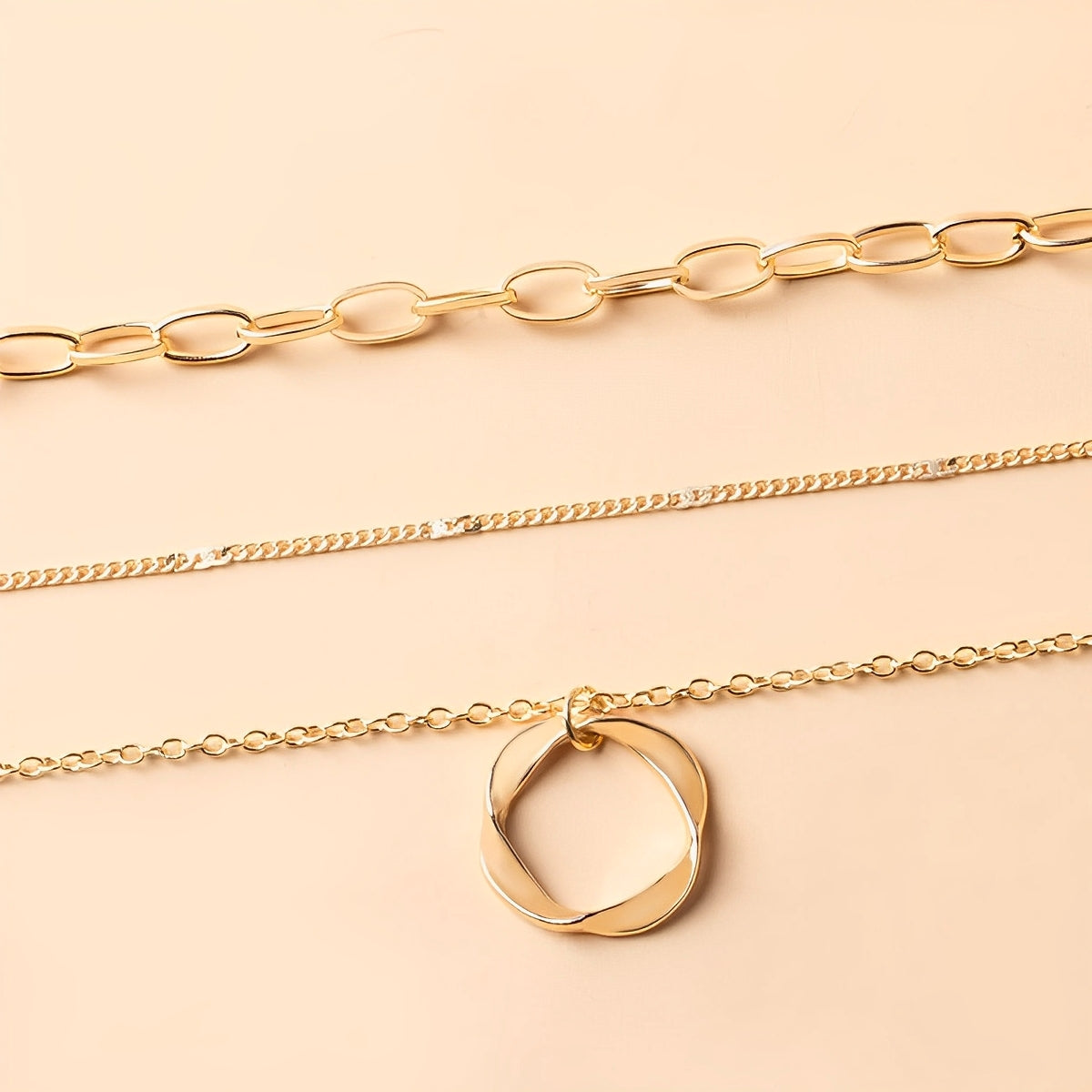 Ivana – Colar vintage com charme total