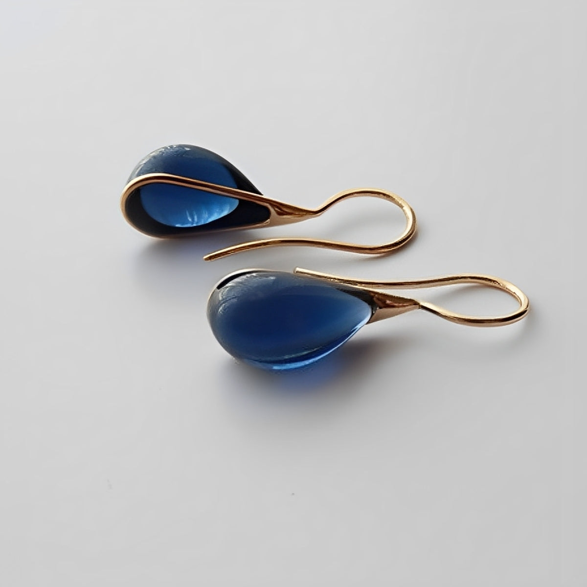 Karen – Brincos pendentes brilhantes