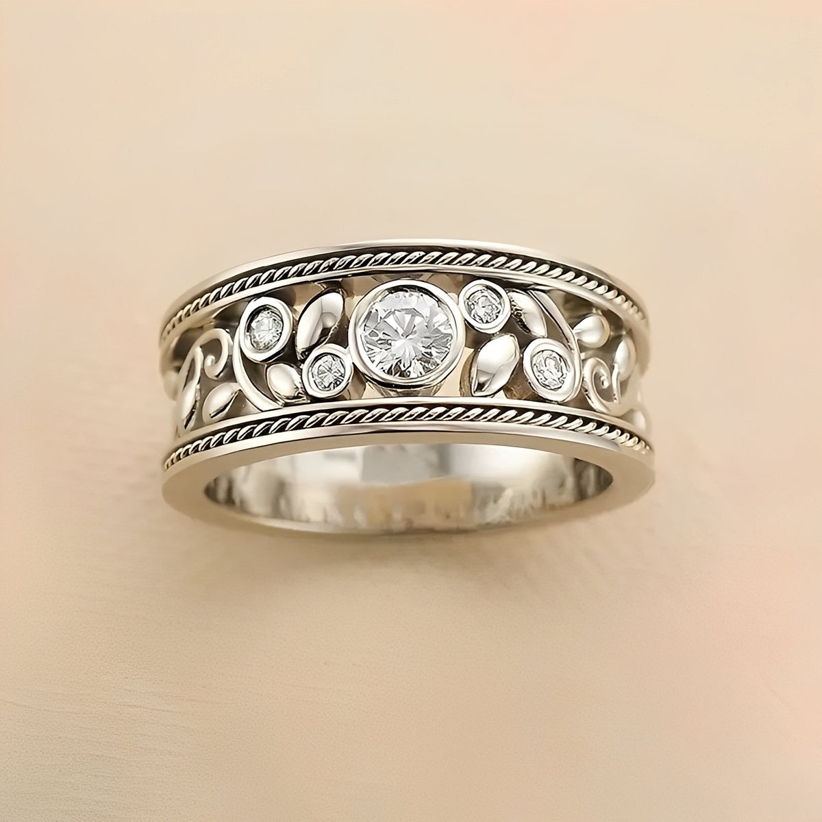 Nina – Anel vintage elegante
