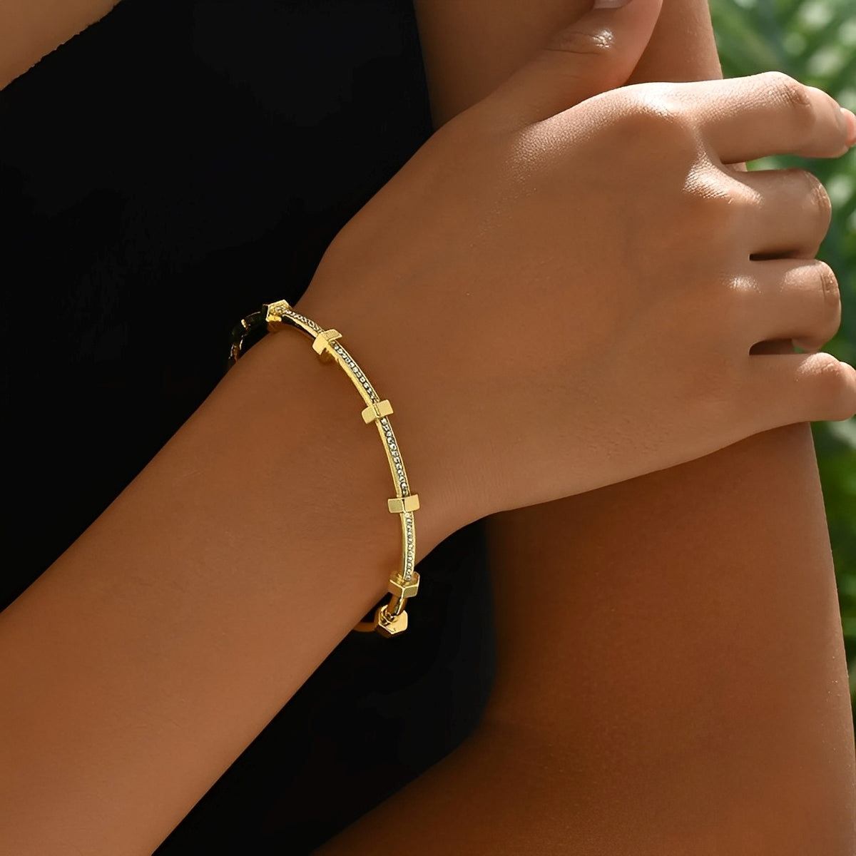 Amy – bracelete dourado brilhante