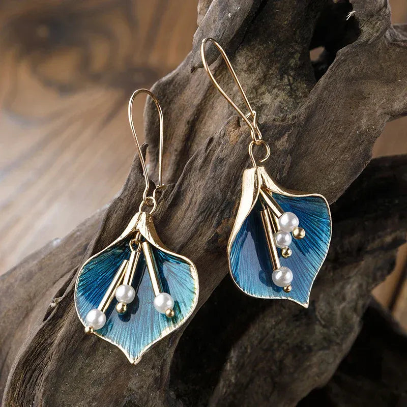 Yara – Brincos Lotus Azul em prata vintage