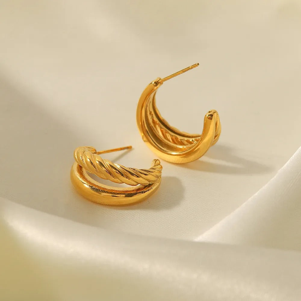 Ayesh – Brincos dourados elegantes