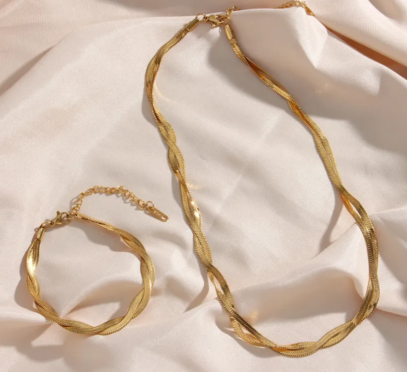 Alina – Conjunto elegante de colar e pulseira dourados entrelaçados