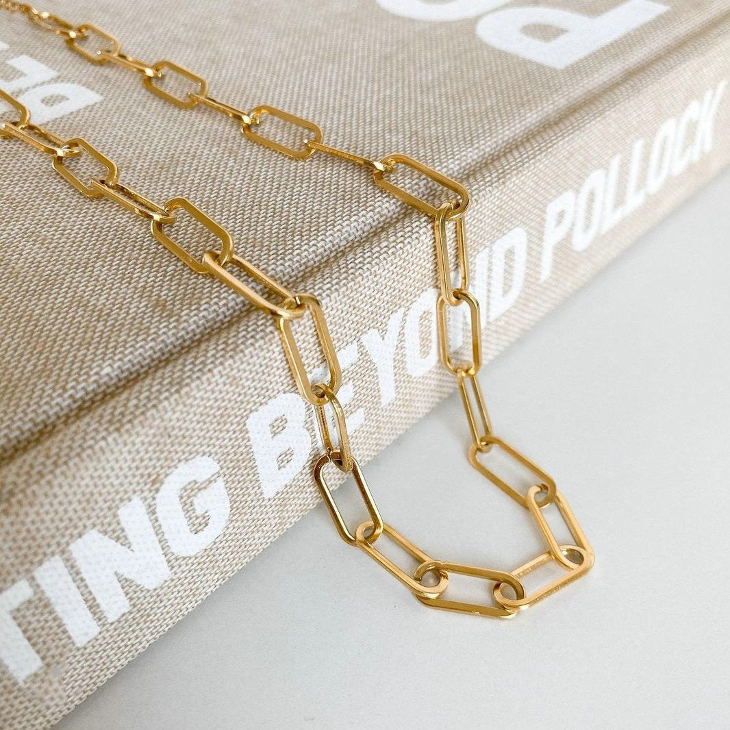 Lena – Colar paperclip moderna