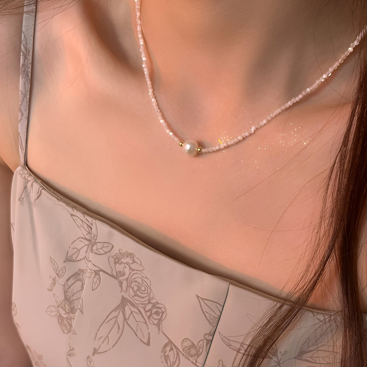Claire – Colar elegante em pérolas