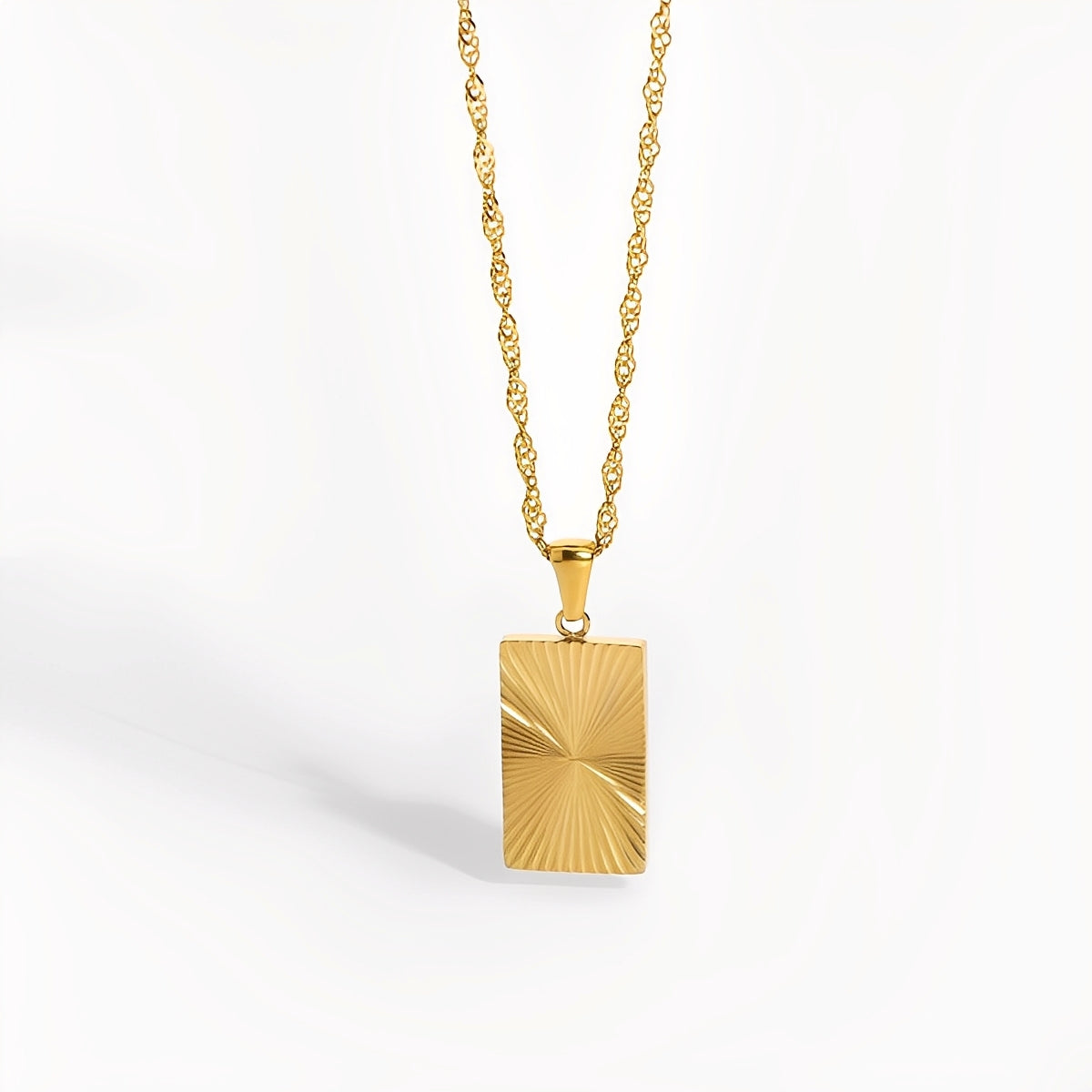 Aurelie – Colar sol com medalha