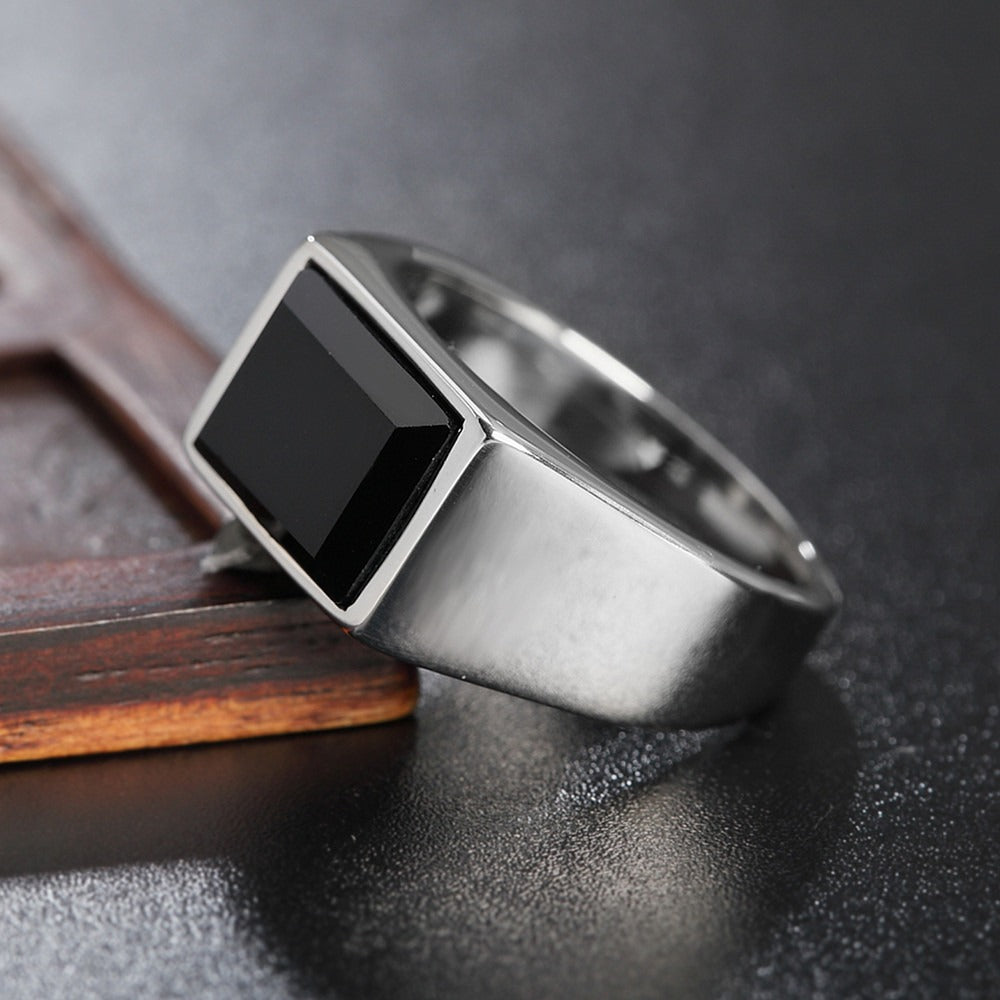 Daro – Anel de selo masculino com pedra preta