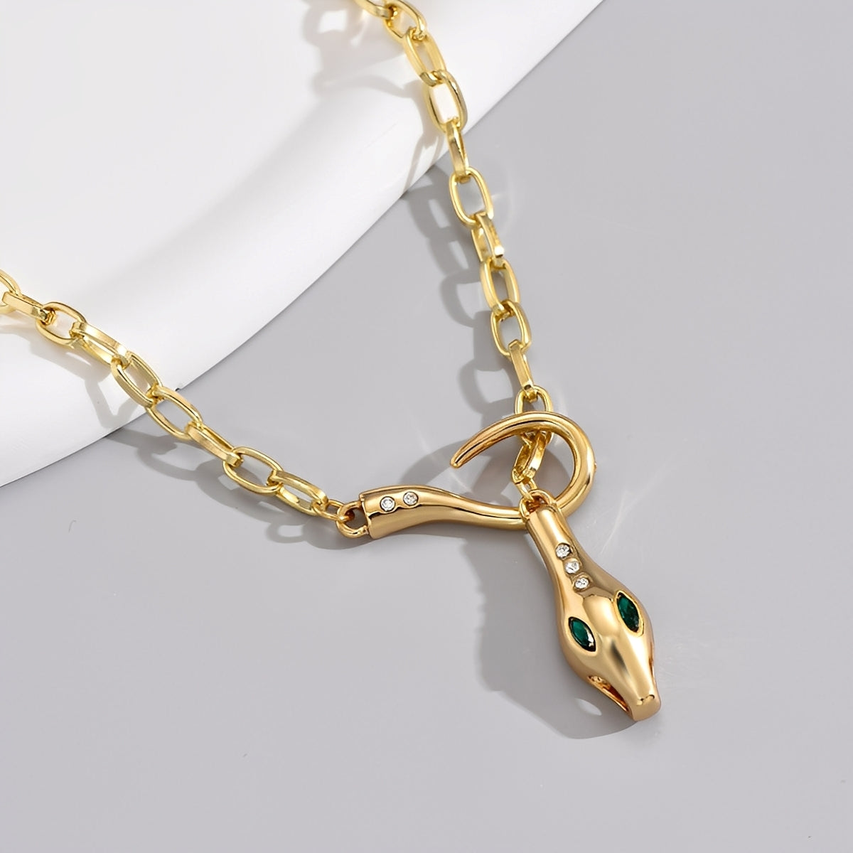 Celia – Colar em corrente cobra com strass