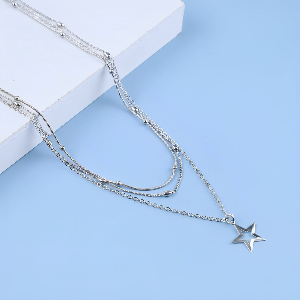 Elly – Colar Vintage com Estrela