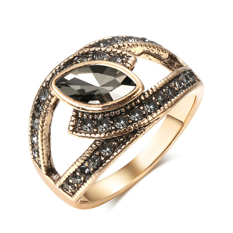 Amena – Bague élégante preta