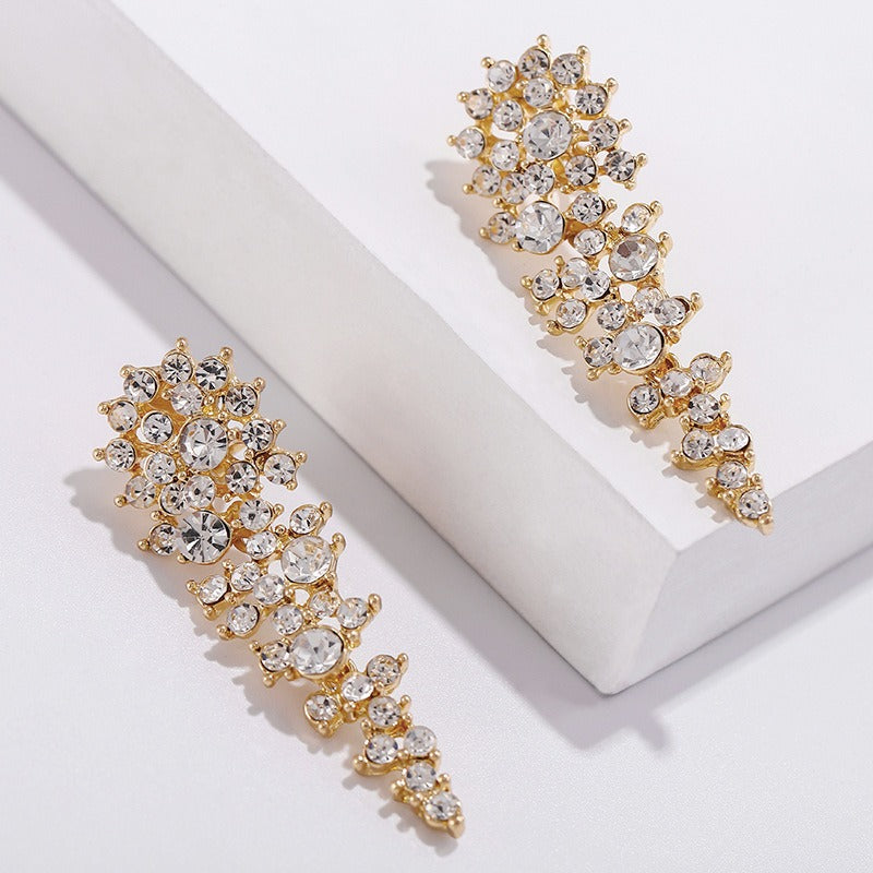Eloise – Brincos clip com strass sem perfuração