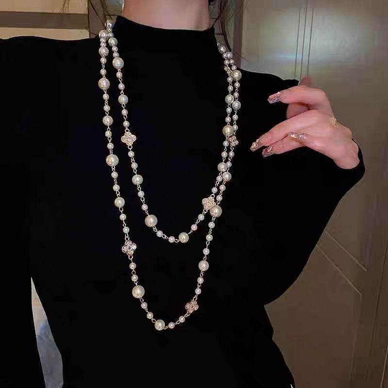 Collen – Colar elegante de ouro com pérola