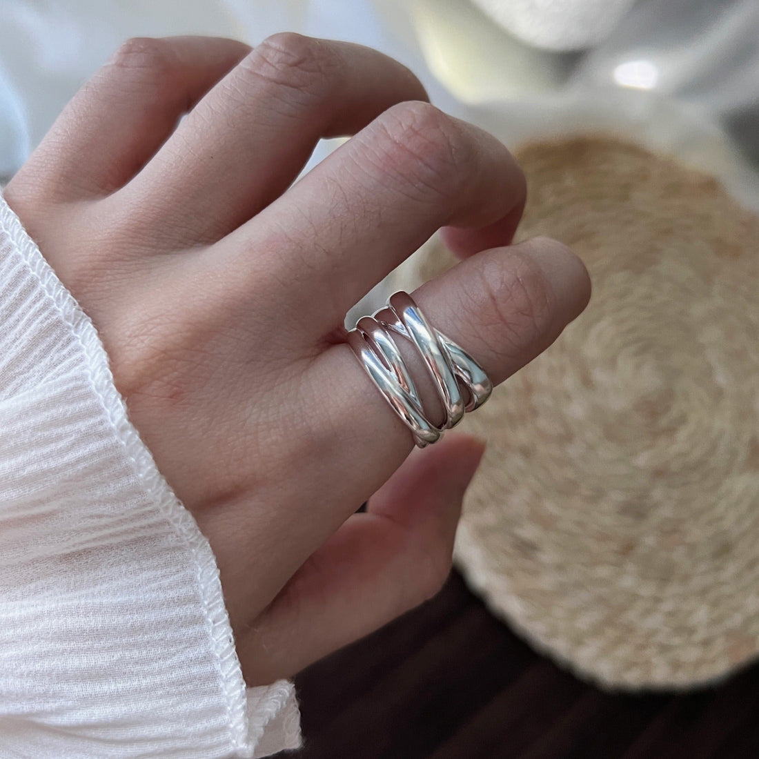 Riley – Bague geométrica Amor romântico