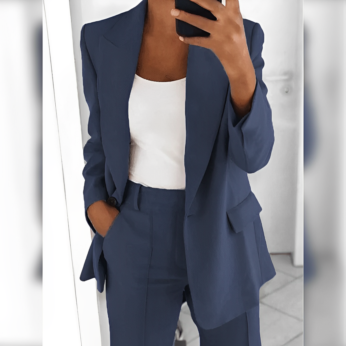 Mara – Elegante Terno Feminino