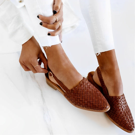 Fiona – Sapatos Rasos Slingback com Padrão