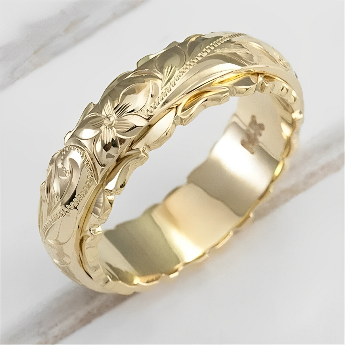 Floria – Bague de flor vintage dourada