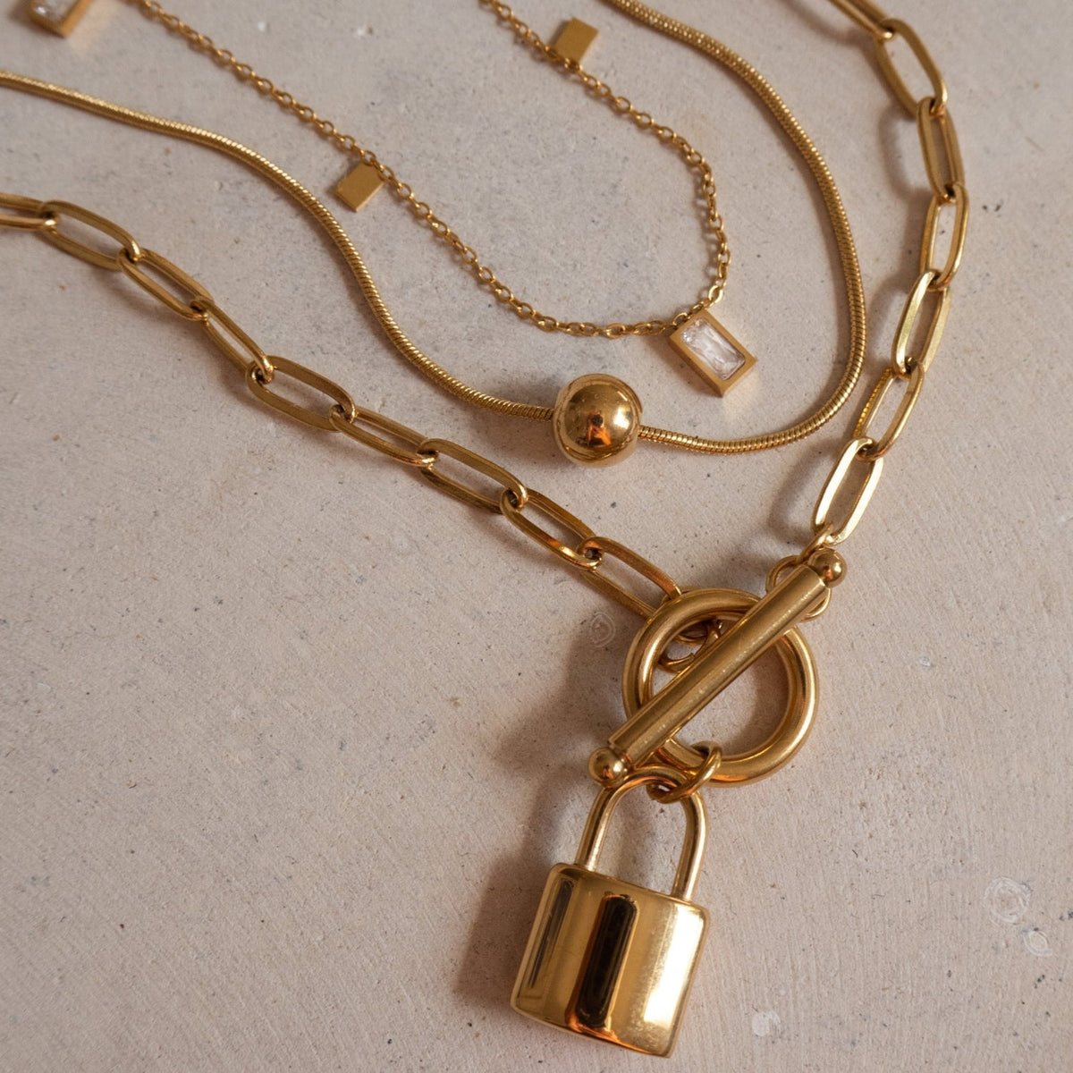 Goodlove - Colar com pendente de cadeado