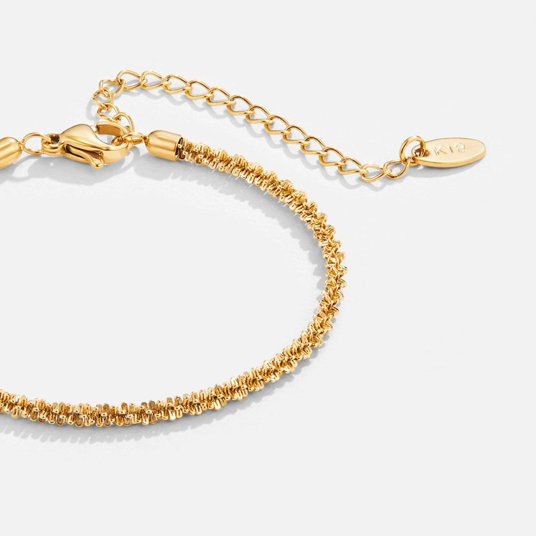 Kai – Bracelete refinado e minimalista