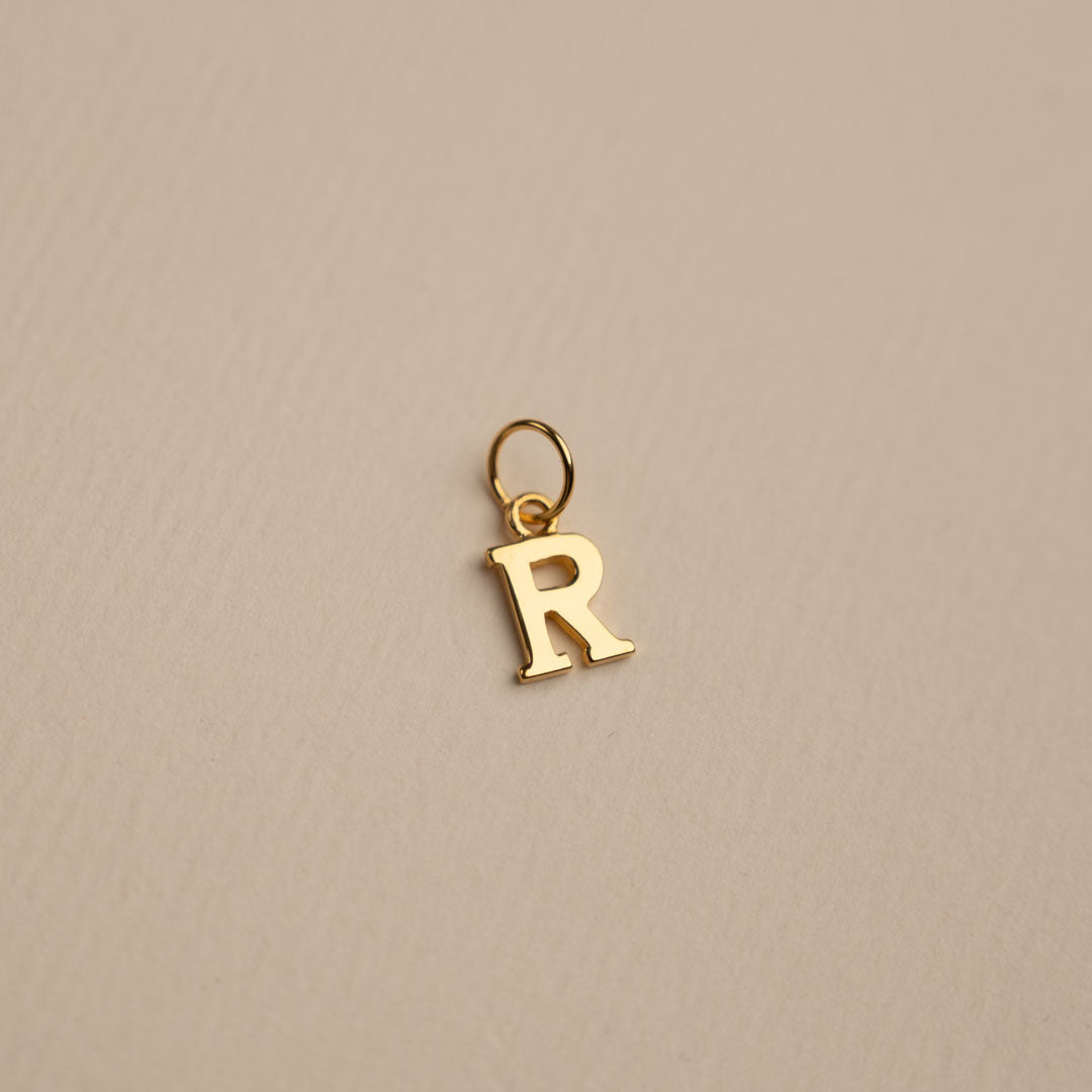 Sabrina - Pendente Letra em Ouro