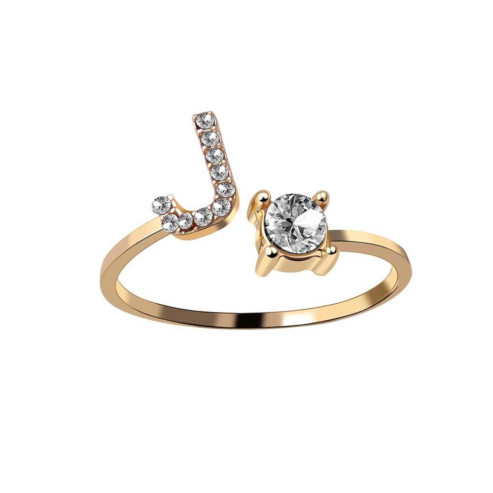 Nyla – Bague com inicial e detalhes brilhantes