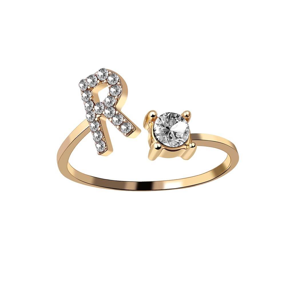 Nyla – Bague com inicial e detalhes brilhantes