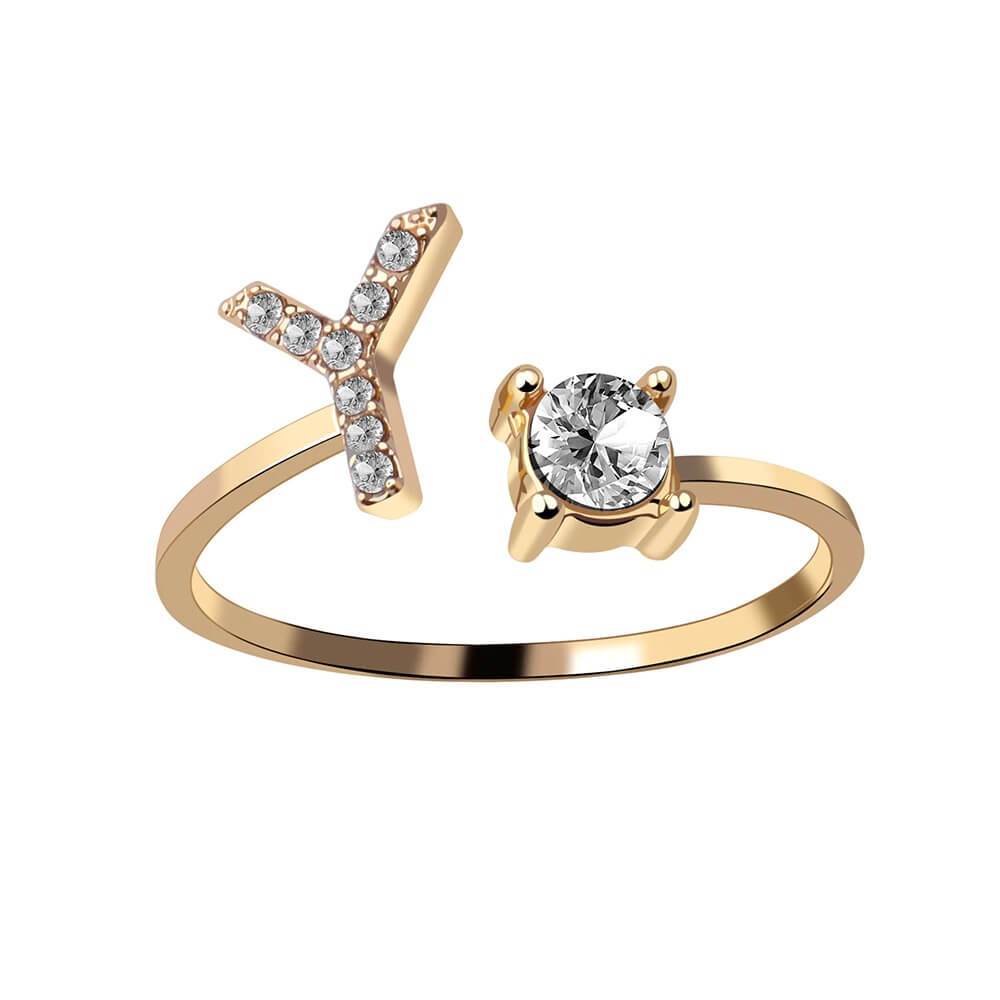 Nyla – Bague com inicial e detalhes brilhantes