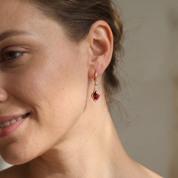 Kate – Brinco de coração arco-íris