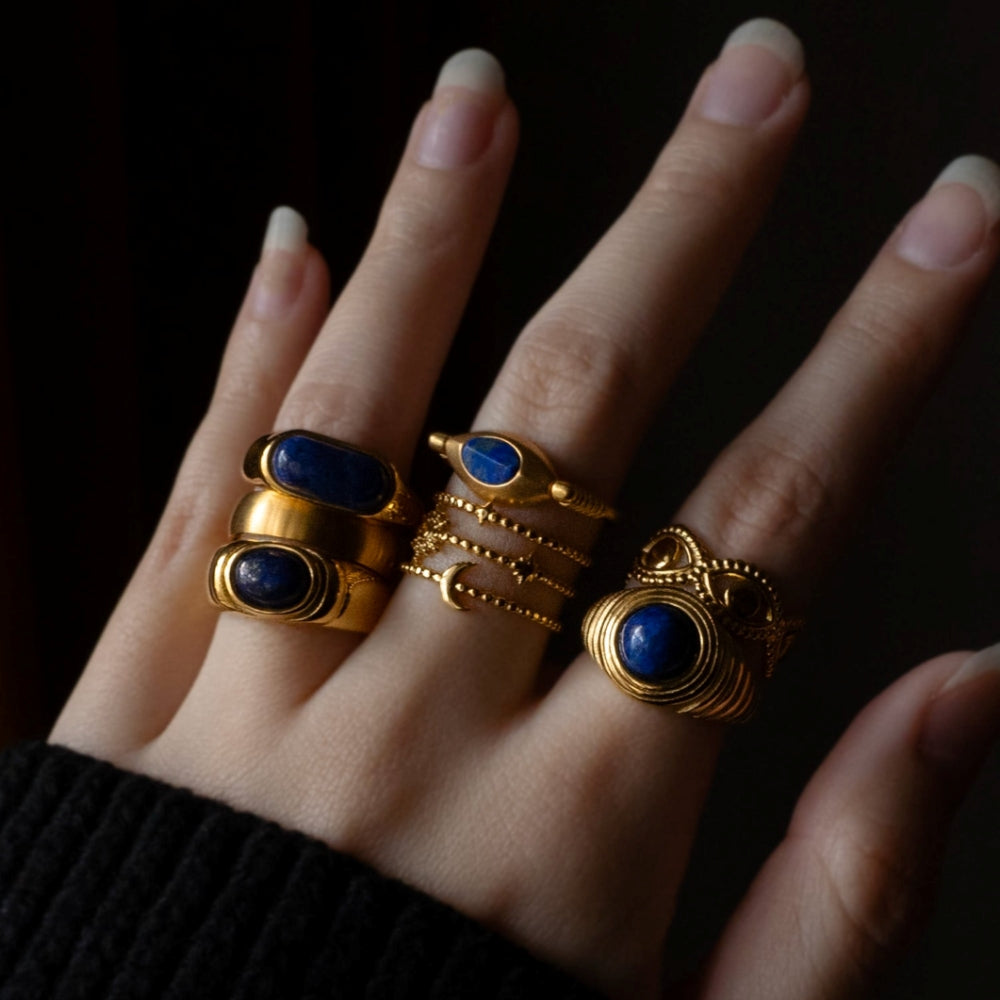 Aria - Bague em ouro liso com pedra azul